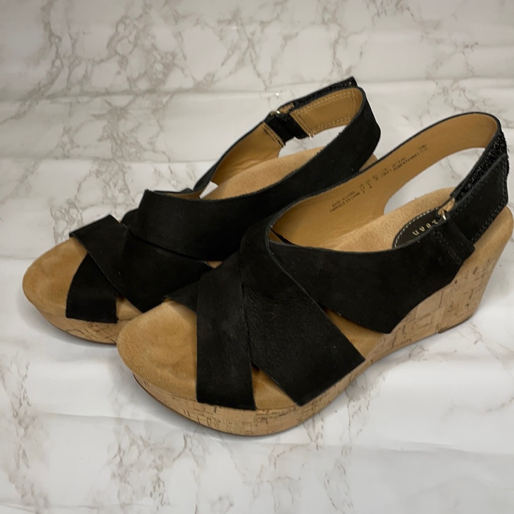 Clarks Black and Tan Wedge Sandals